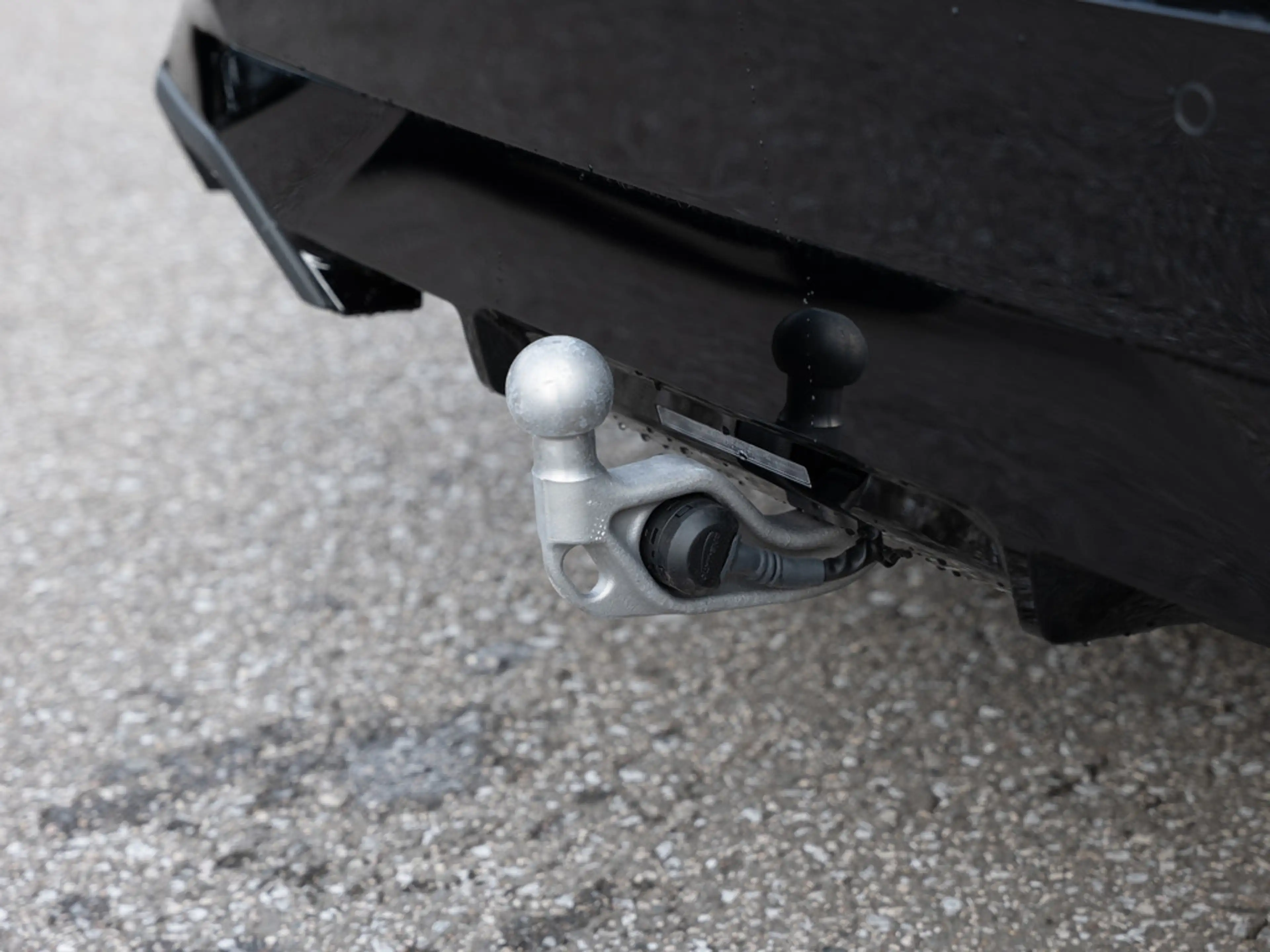 BMW 520 i Touring M-Sport Pro PANO AHK HUD 360° — photo 11
