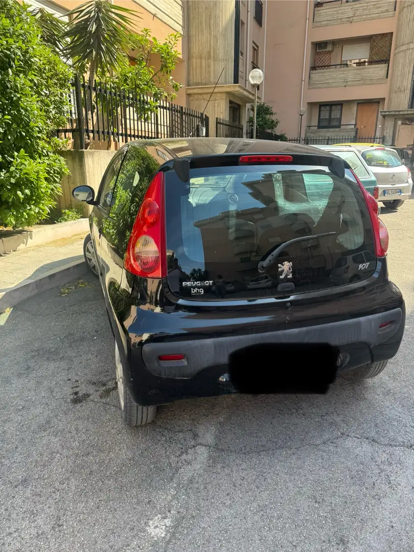 Peugeot 107 3p 1.0 12v Plaisir - 2