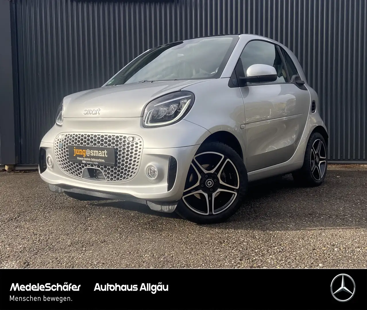 smart forTwo fortwo EQ Pulse Exklusiv-P. Kam PTS Hi. 22kW SHZ Silber - 1