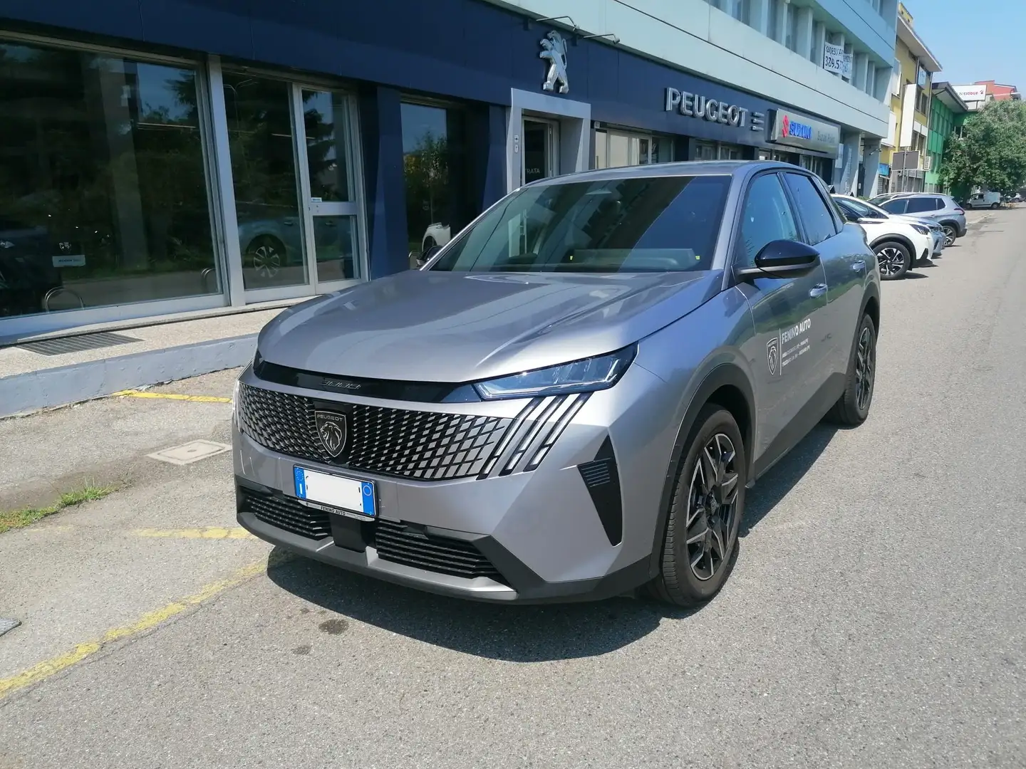Peugeot 3008 hybrid Allure 145cv e-dcs6 *easy drive* Grigio - 2