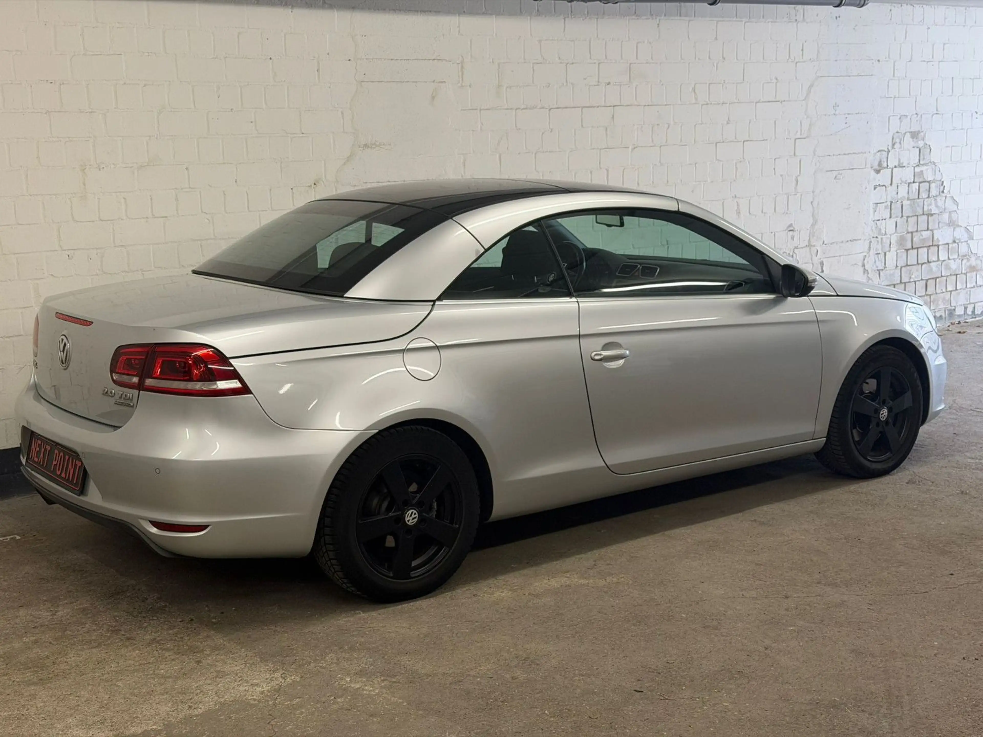 Volkswagen Eos BMT Kabrio, 2 Liter, Navi — photo 14