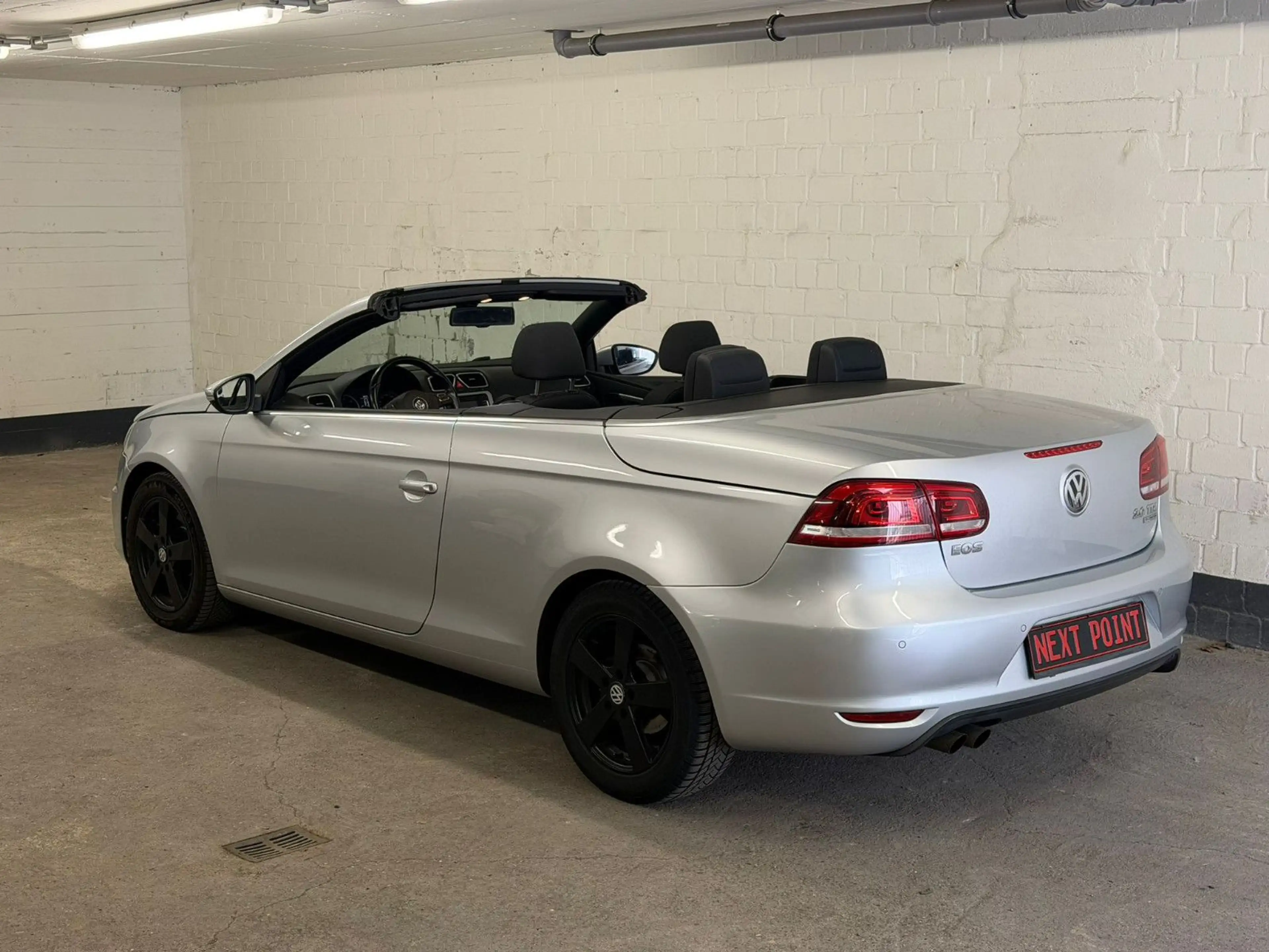 Volkswagen Eos BMT Kabrio, 2 Liter, Navi — photo 6