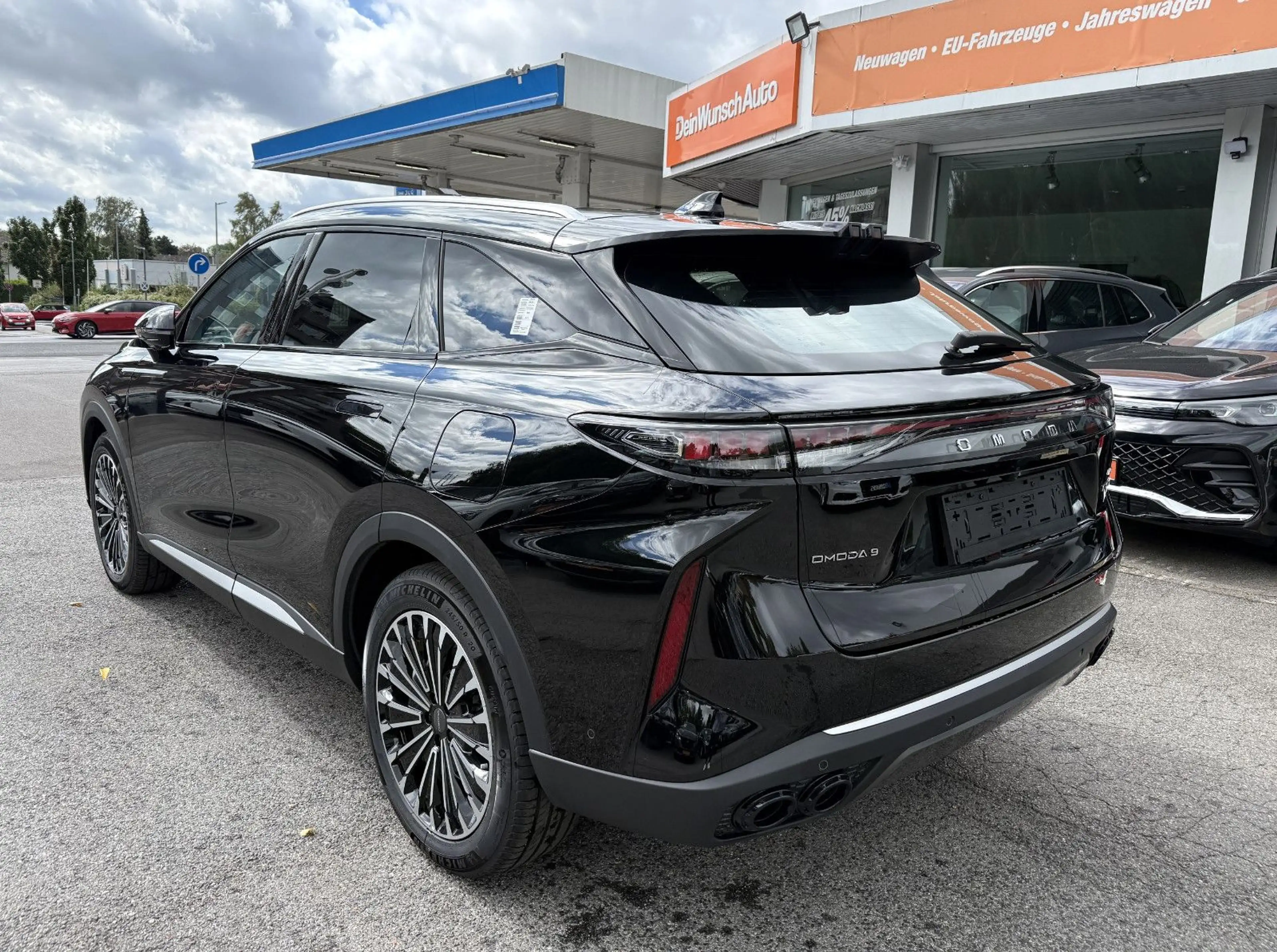 Omoda 9 1.5 TGDI PHEV Premium Pano Leder HUD VORLAUF — photo 5