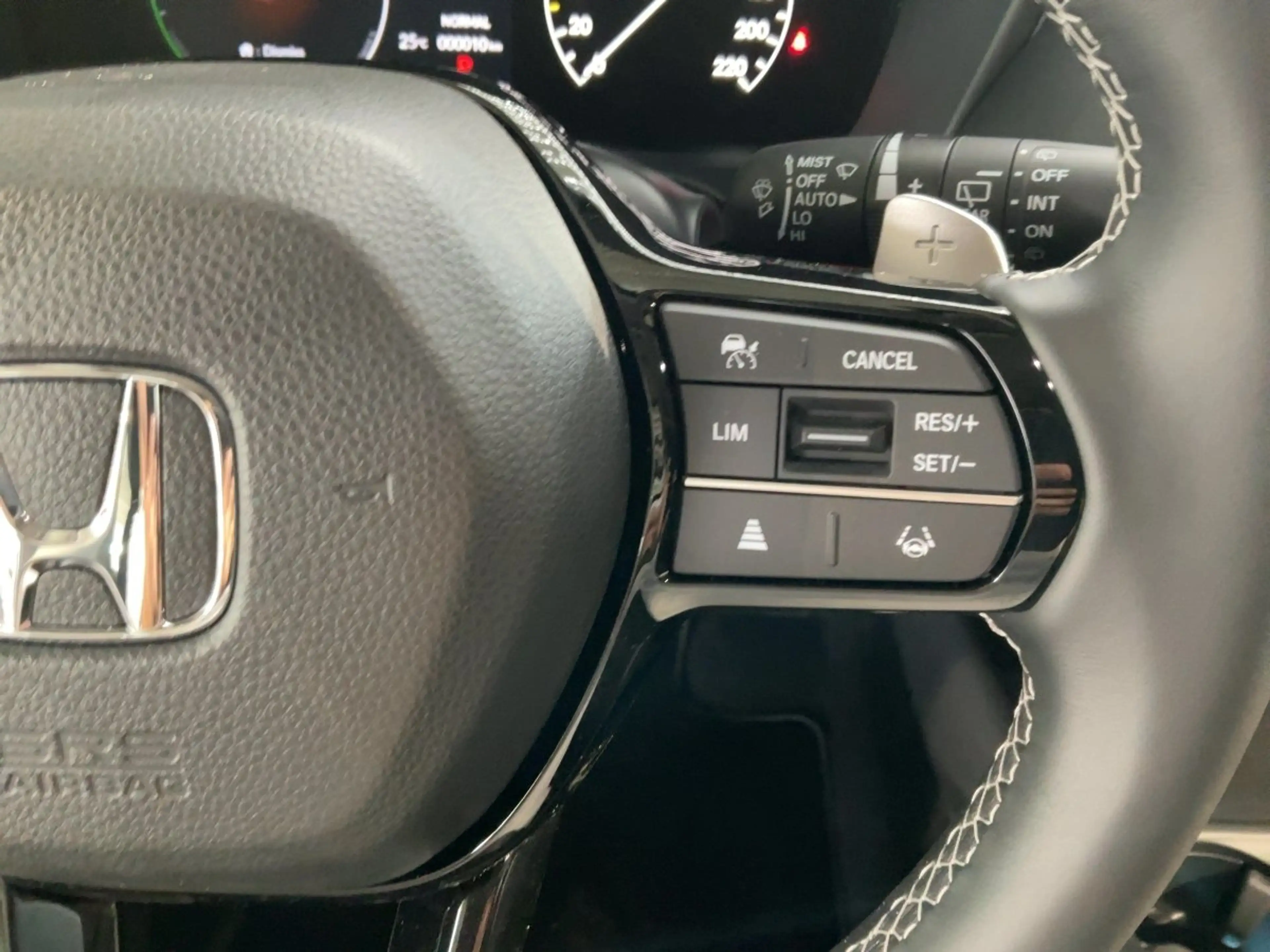 Honda ZR-V e:HEV Elegance ACC+LED+Navi+SHZ+2xKlima+LM — photo 15