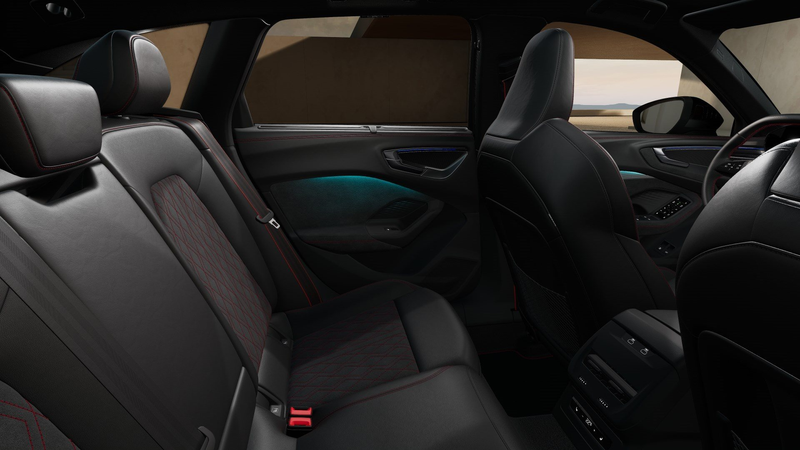 Audi A5 Avant e-hybrid qu Tech pro AHK MATRIX PDC 20" — photo 13