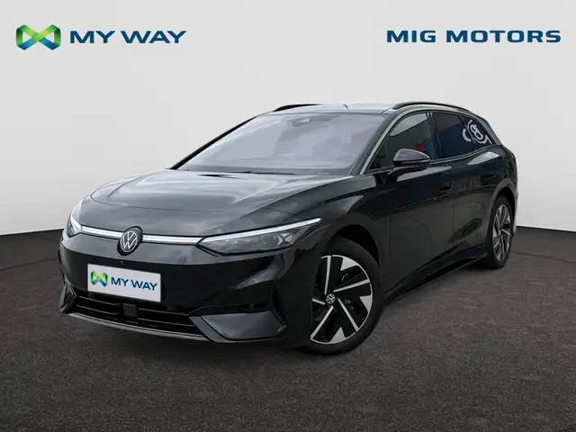 Volkswagen ID.7 Pro Business Premium 77 kWh (286pk) /// Inklapbare Trekhaak /// 360° Camera /// Zetelverwarming Vooraan ///