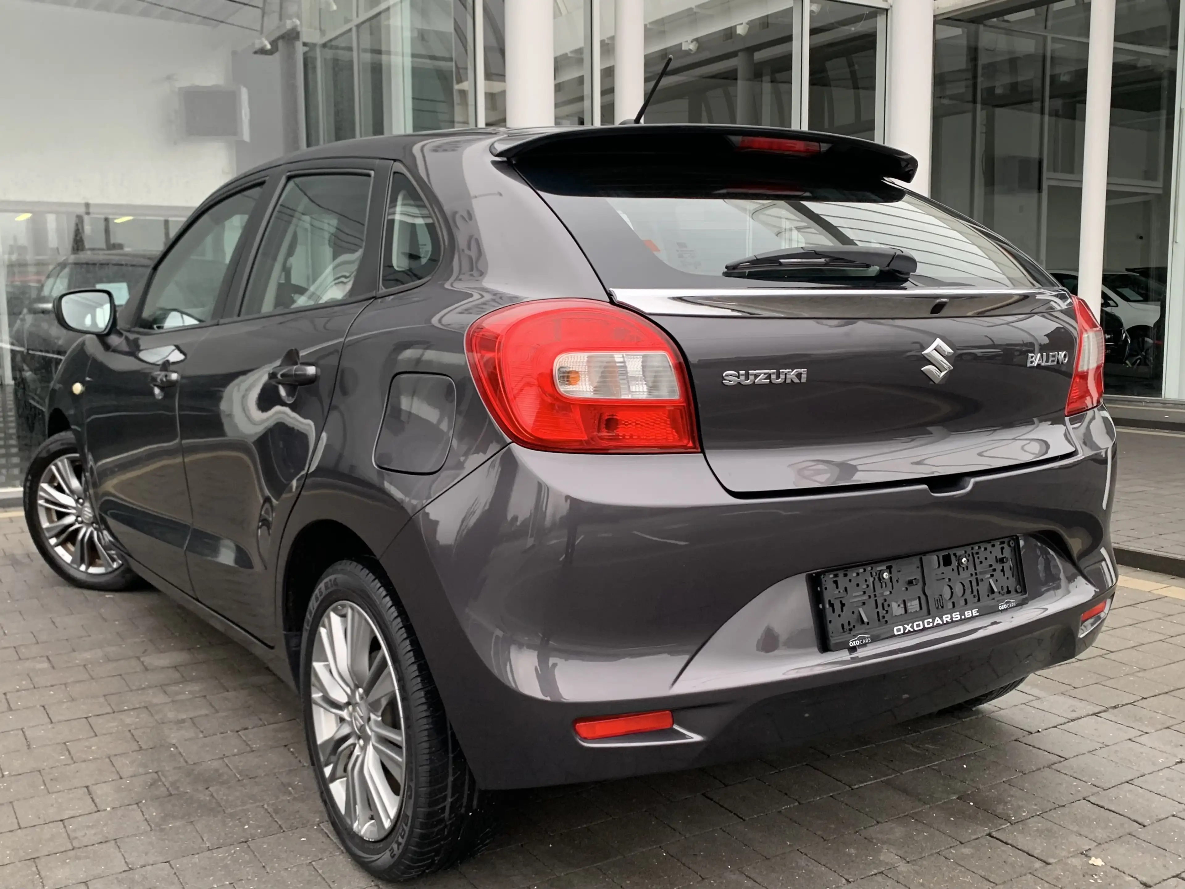 Suzuki Baleno 1.2i / Boite Auto / Airco / Bluetooth / Garantie — photo 7