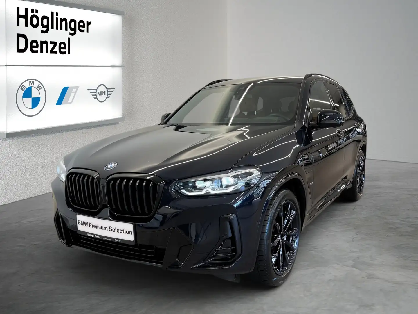 BMW X3 xDrive30e Schwarz - 1