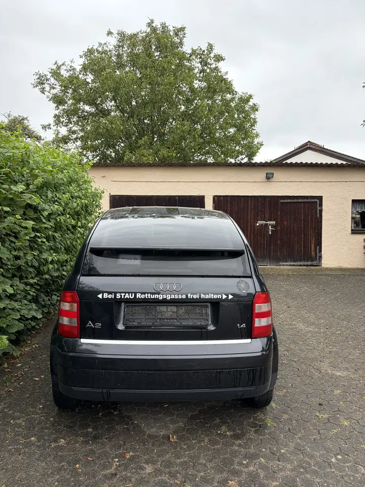Audi A2 1.4, foto 2