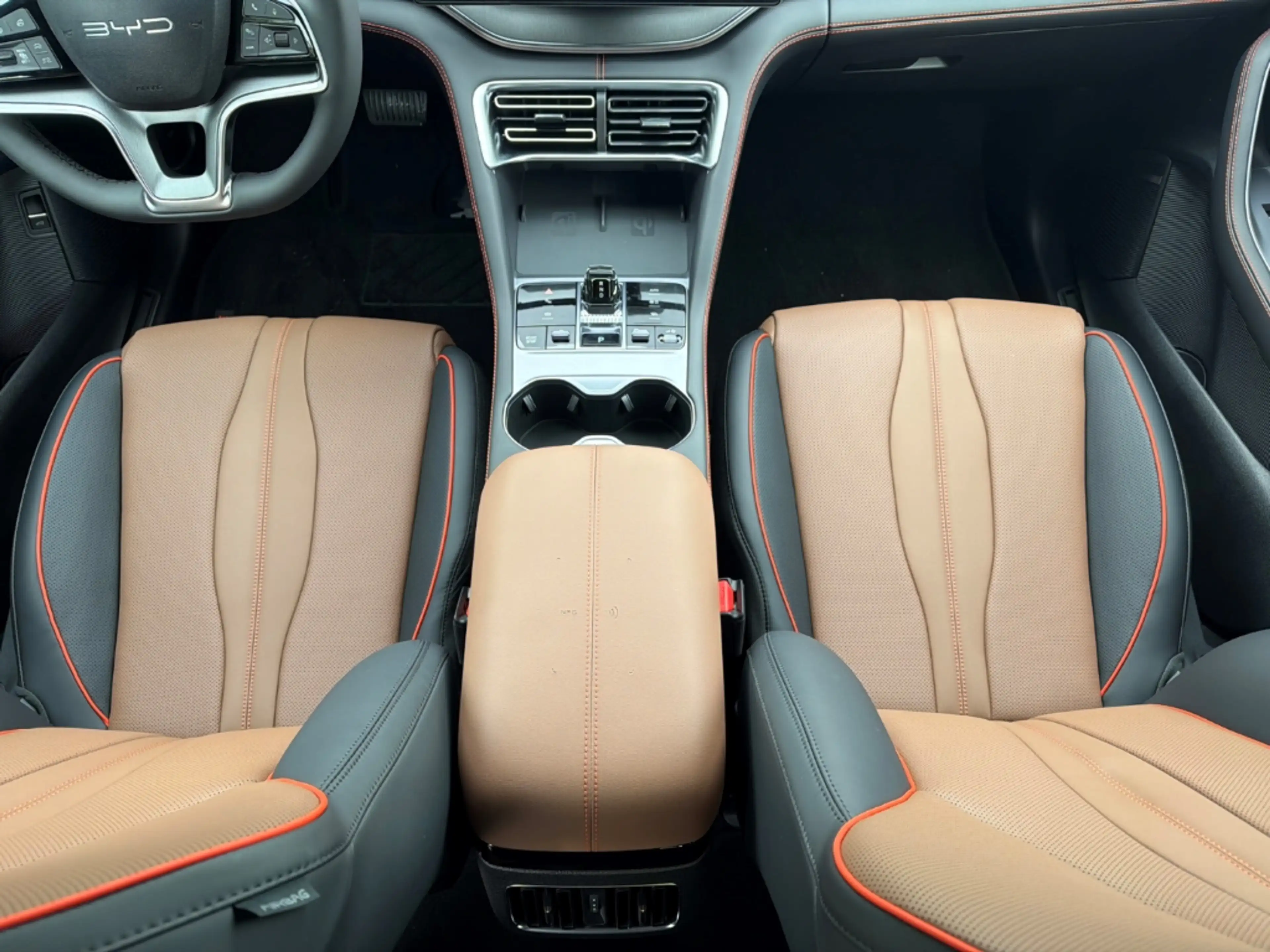 BYD Seal U Design HUD El. Panodach Leder Digitales Cockpit Me — photo 13