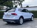 Volkswagen Tiguan Allspace 2.0 TDI  4Motion LED*NAVI* APPLE CARPLAY* Grau - thumbnail 2