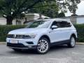 Volkswagen Tiguan Allspace 2.0 TDI  4Motion LED*NAVI* APPLE CARPLAY* Grau - thumbnail 4
