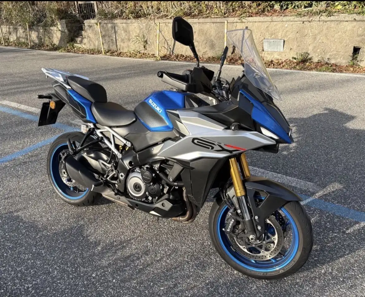 Suzuki GSX-S 1000GX