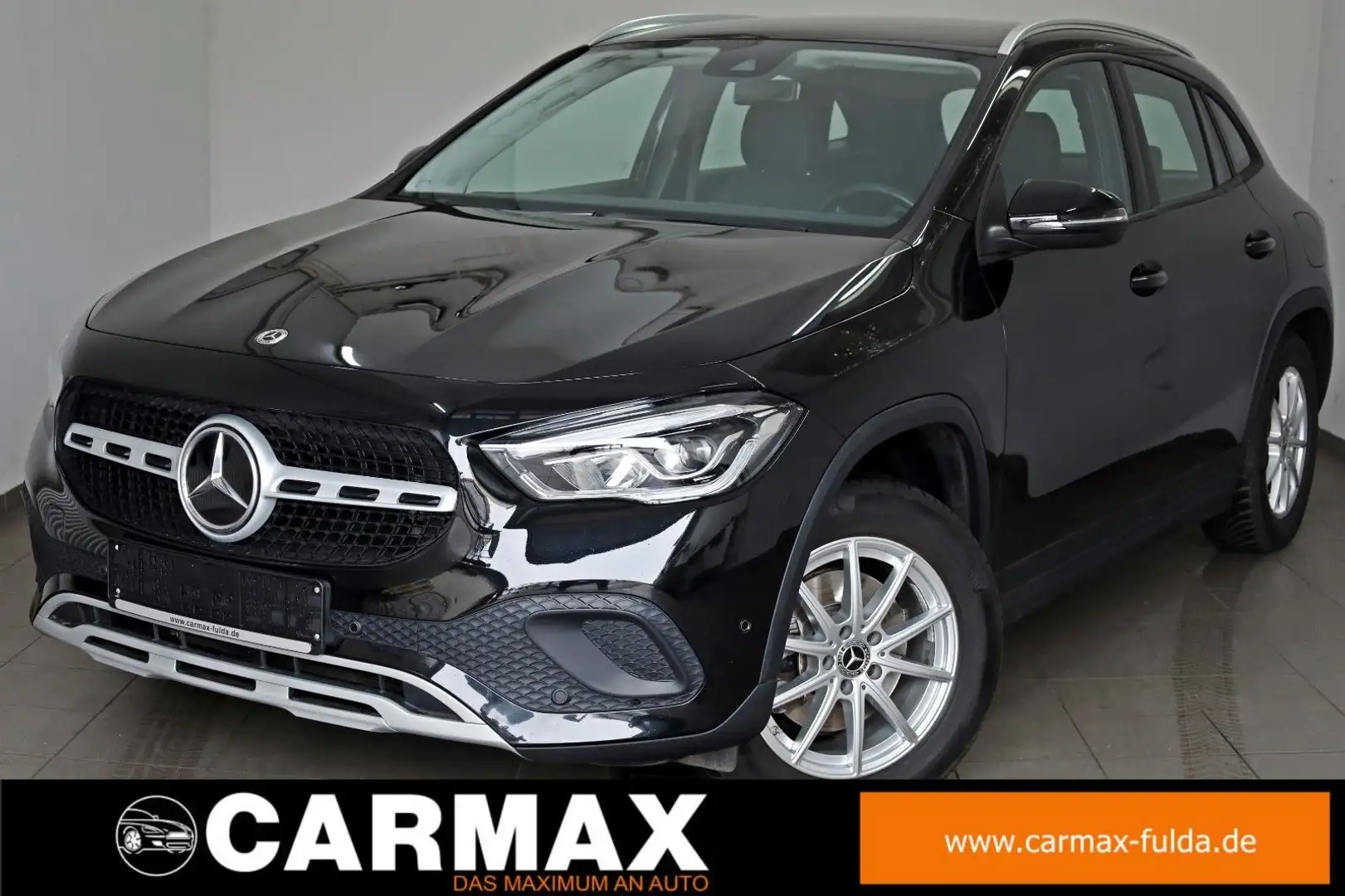 Mercedes-Benz GLA 200 d,T.Leder,Navi,LED,SH,Kamera,AHK Schwarz - 1