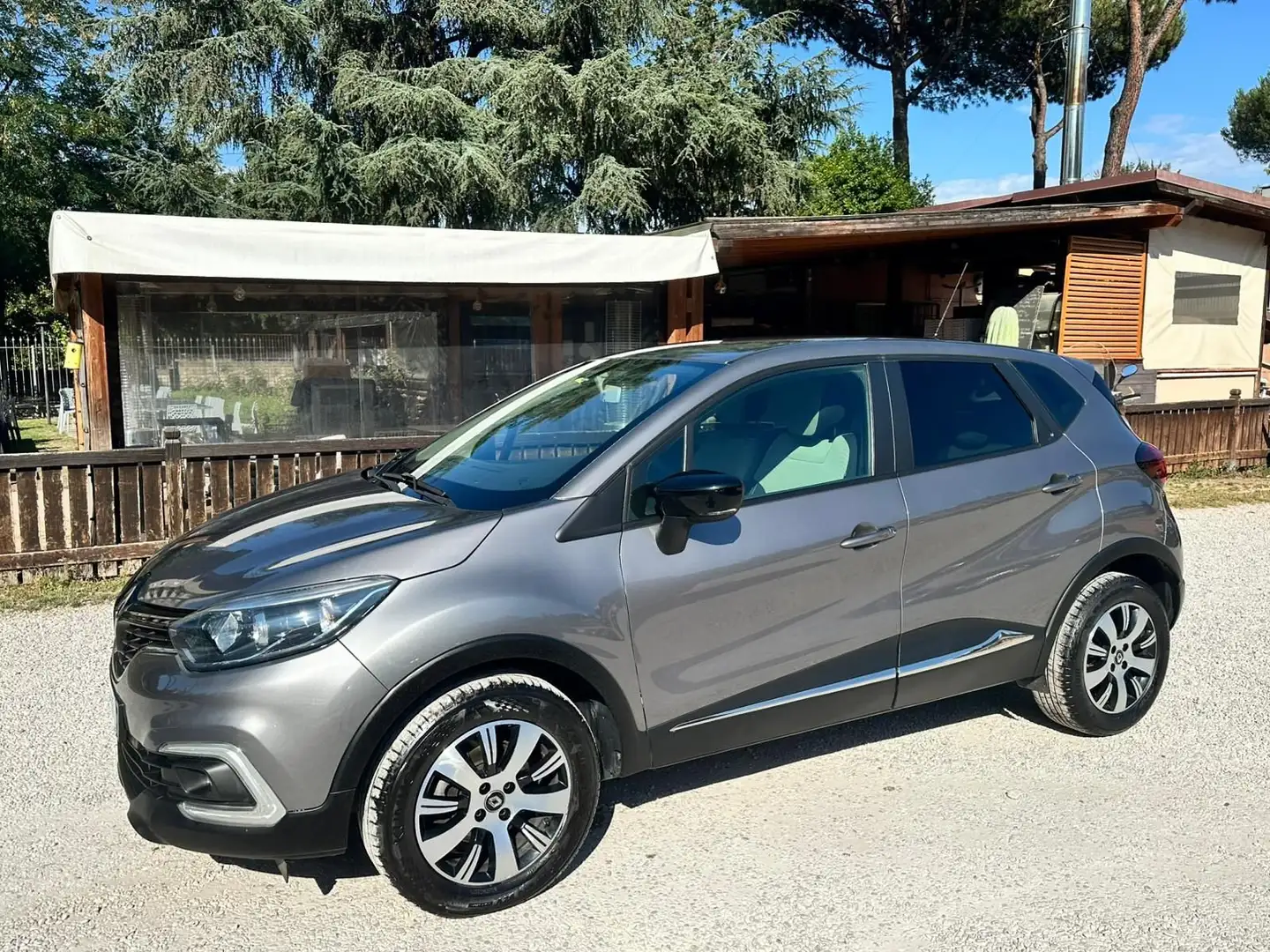 Renault Captur dCi 8V 90 CV Start&Stop Energy Intens GARANZIA 12 Grigio - 1
