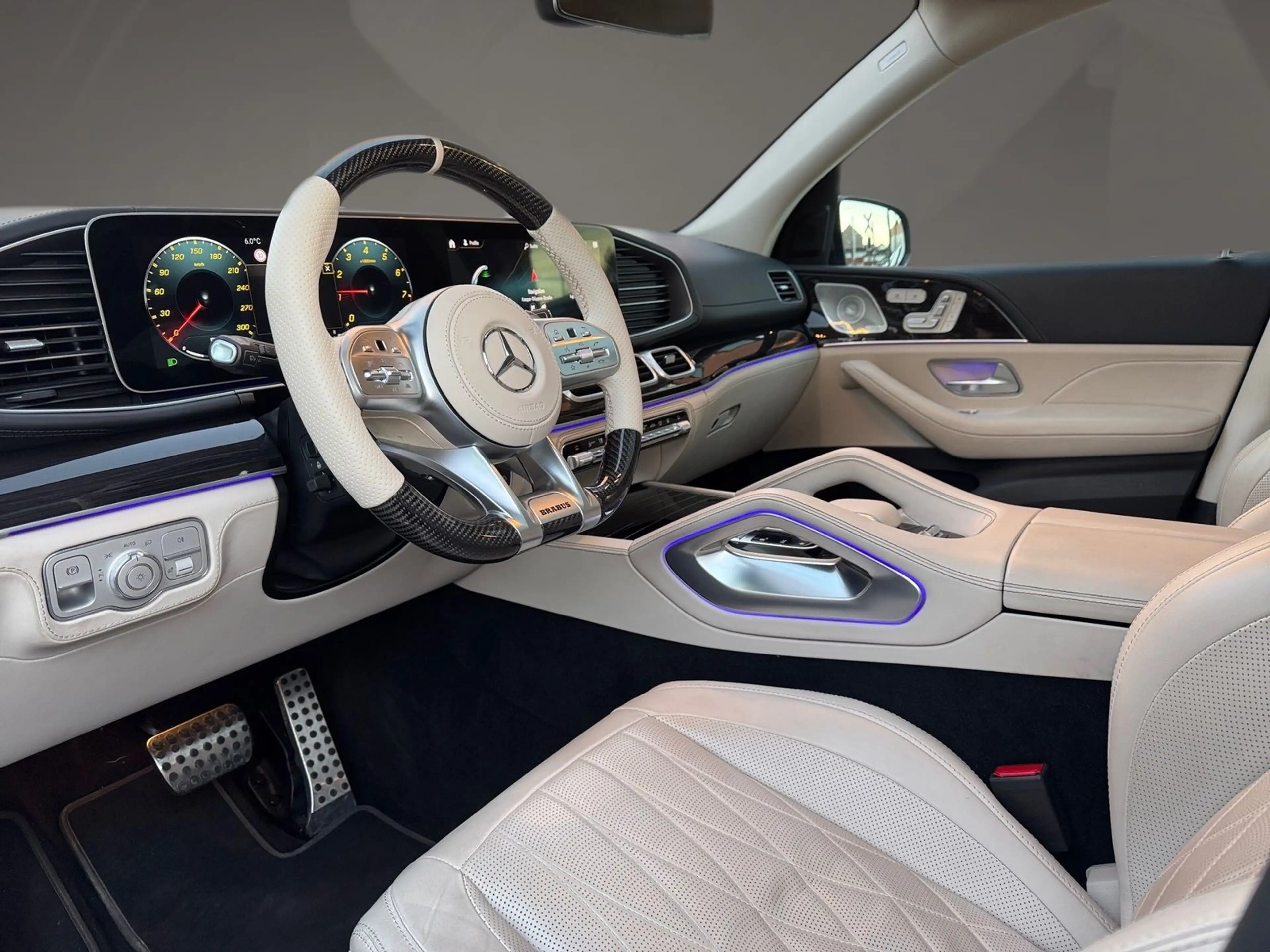 Mercedes-Benz GLS 63 AMG AMG 4Matic + BRABUS Monoblock M Pano — photo 9