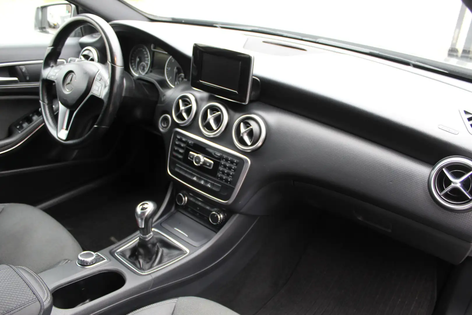 Mercedes-Benz A 160 CDI Ambition Airco/Cruise control/Bi-xenon koplamp Grijs - 2