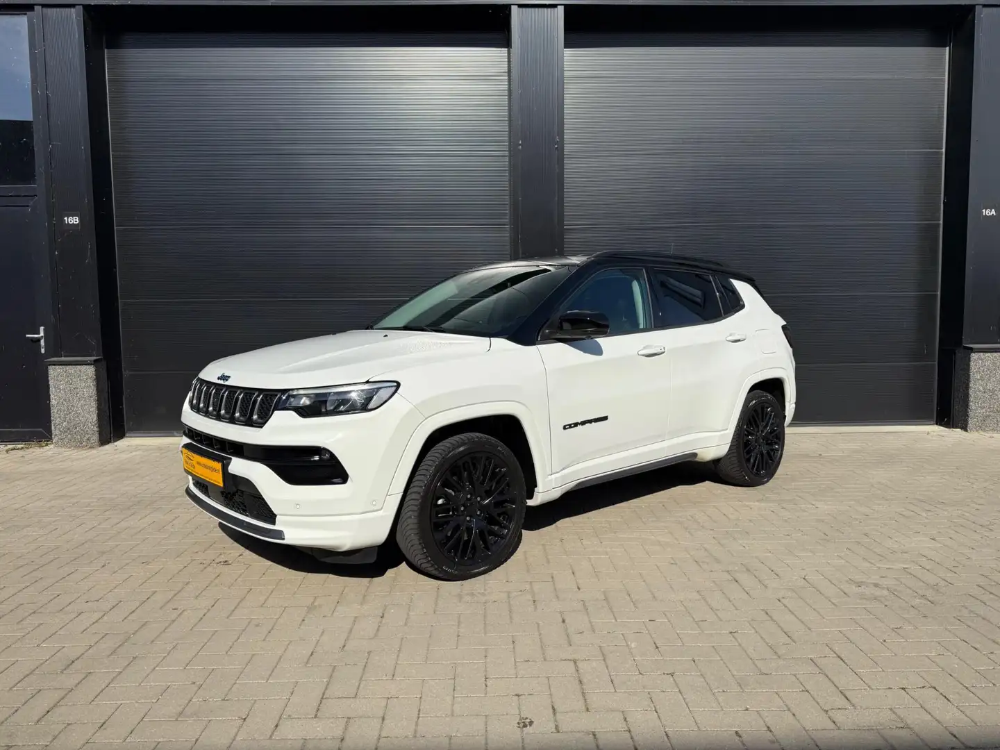 Jeep Compass 4xe 240 Plug-in Hybrid Electric S 360 camera BTW G Wit - 2