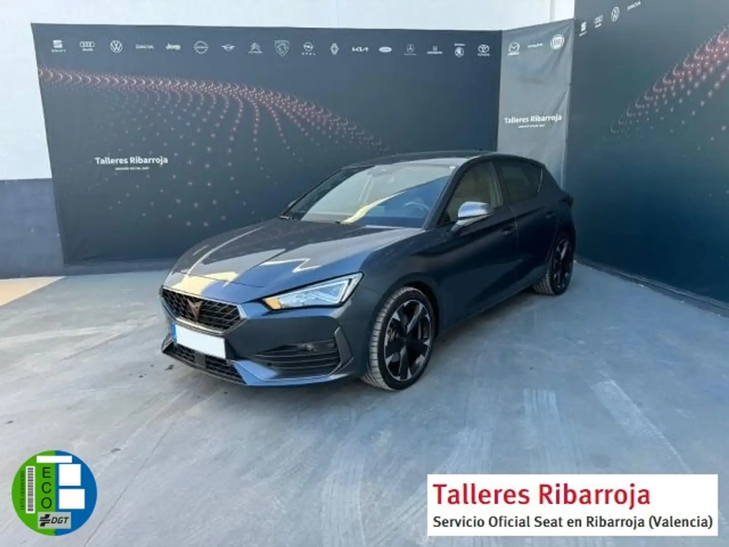 CUPRA Leon 1.5 eTSI 150CV DSG Gris - 1