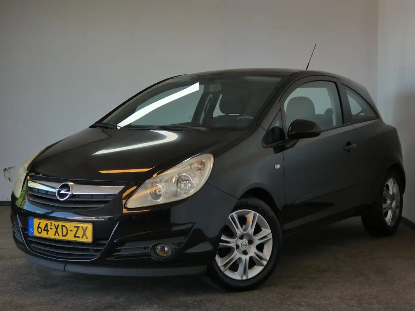 Opel Corsa 1.2-16V Enjoy Nwe APK airco Negro - 1