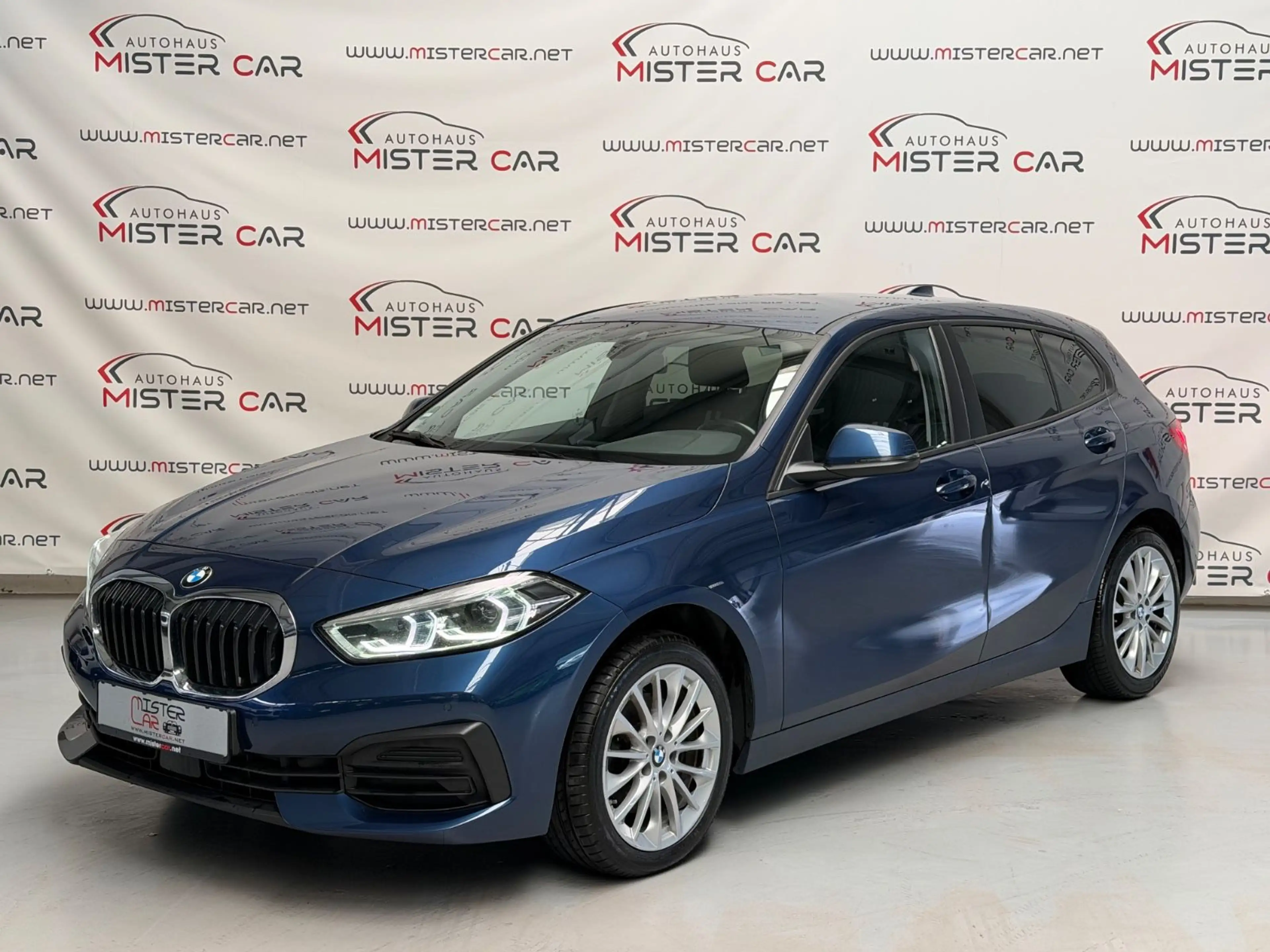 BMW 118 d Advantage DIGI/LED/PDC/KLIMA/TEMPO/17/1HAND