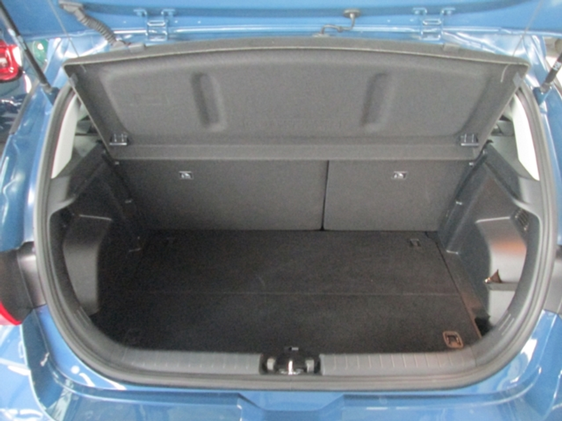 Hyundai i20 Trend Kamera Navi Shz Tempomat Android Apple CarPl — photo 9