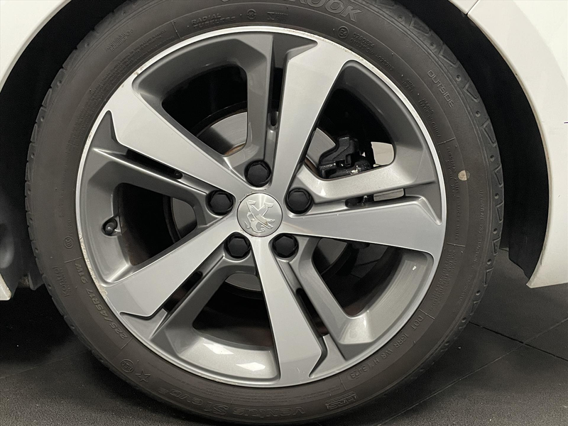 Peugeot 308 Sw GT 130pk Panodak | Trekhaak| nieuwe distributie — photo 14