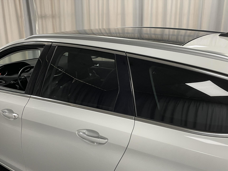 Peugeot 308 Sw GT 130pk Panodak | Trekhaak| nieuwe distributie — photo 13