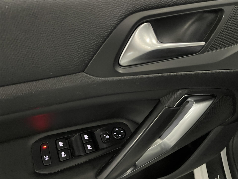 Peugeot 308 Sw GT 130pk Panodak | Trekhaak| nieuwe distributie — photo 30