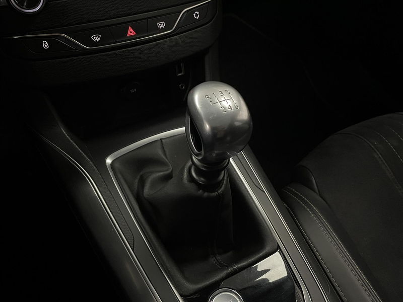 Peugeot 308 Sw GT 130pk Panodak | Trekhaak| nieuwe distributie — photo 43