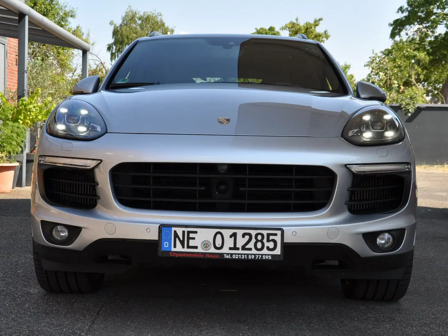 Porsche Cayenne S Diesel Platinum Edition Vollausstattung Zilver - 1