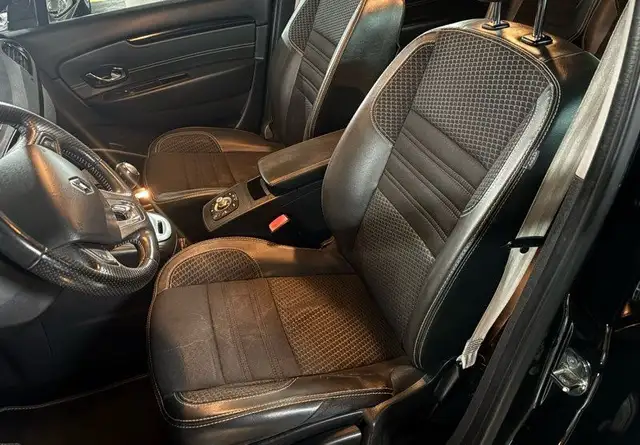 Renault Scenic view 7