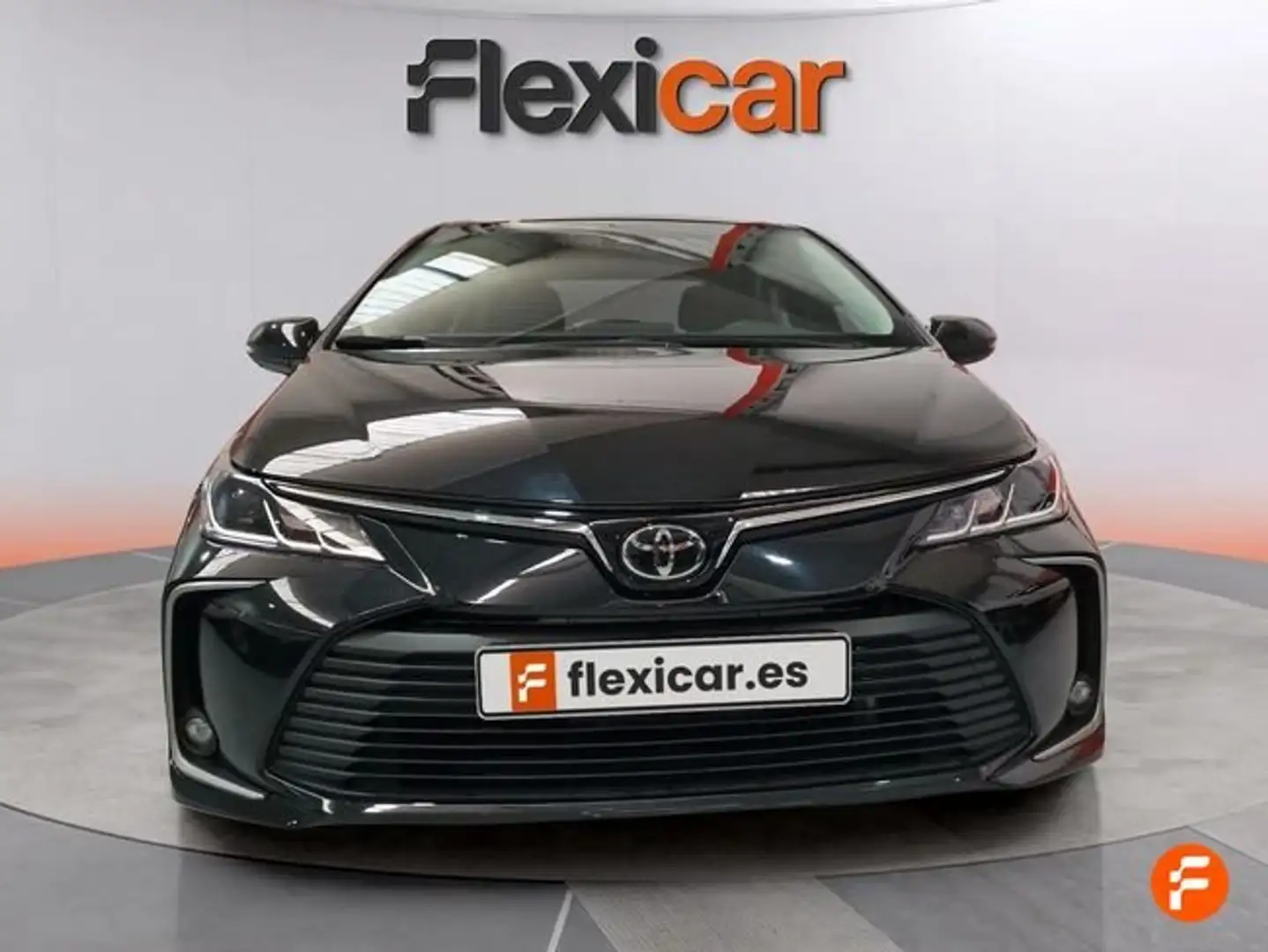 Toyota Corolla ++1.5+SEDAN+%28125CV%29+-+4P+%282023%29 Czarny - 2