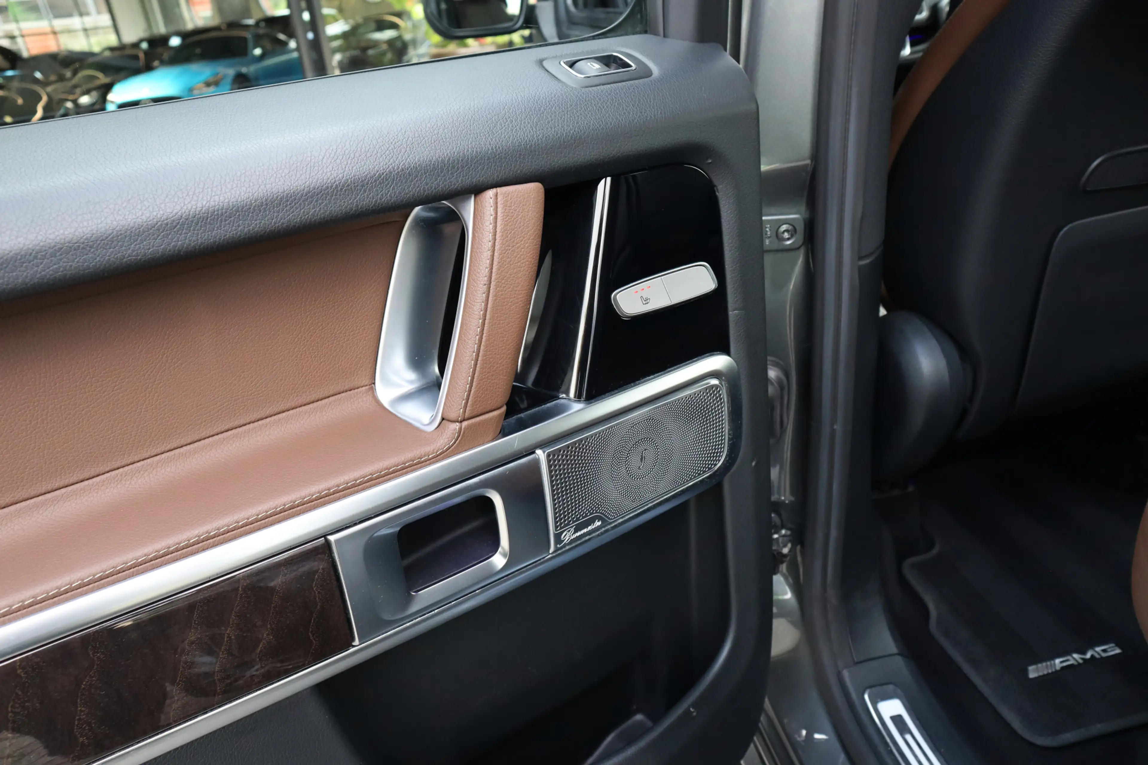 Mercedes-Benz G 500 | AMG-Line, Massage, Rij-assistentie pakket, Burme — photo 15