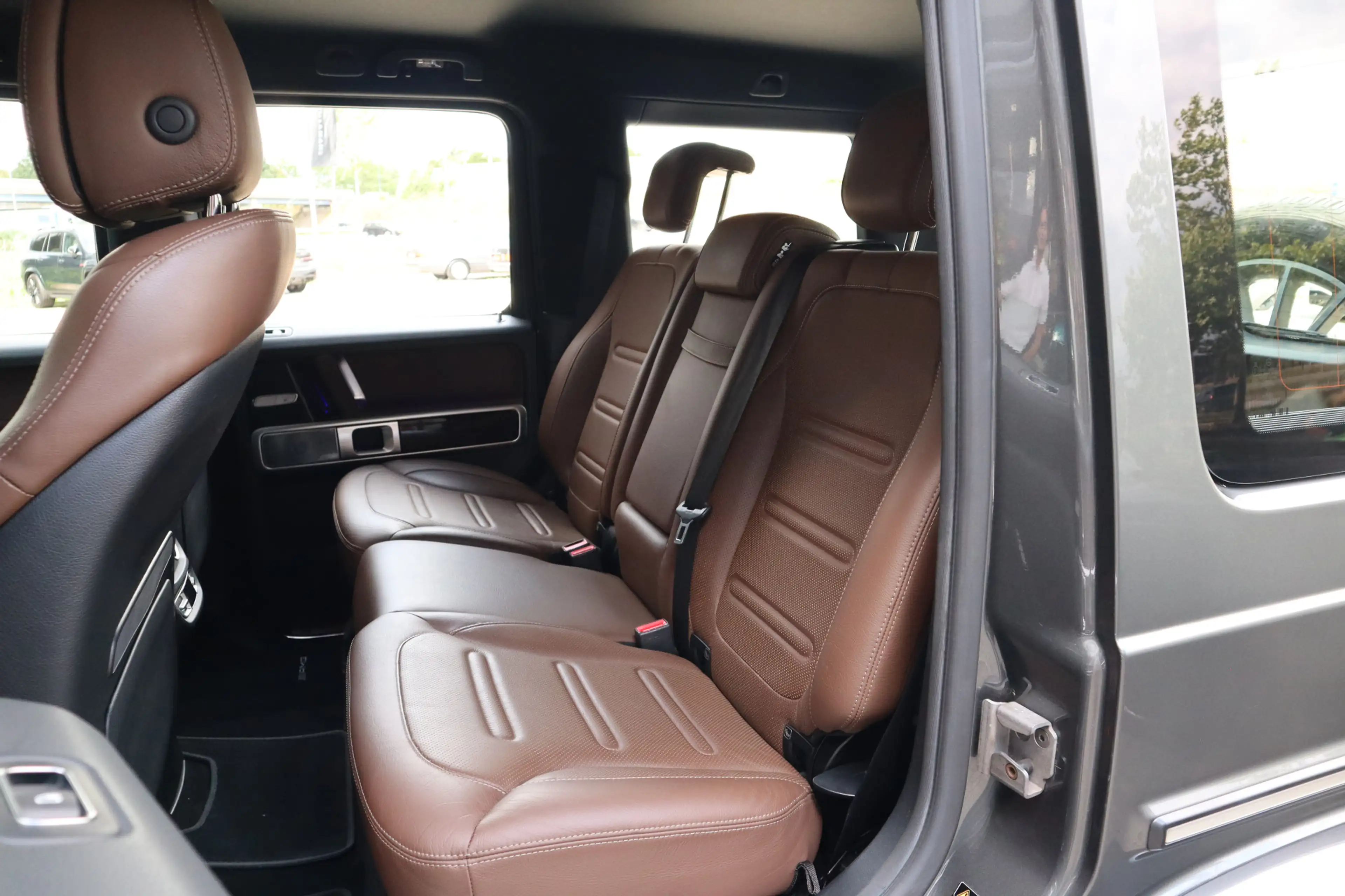 Mercedes-Benz G 500 | AMG-Line, Massage, Rij-assistentie pakket, Burme — photo 17