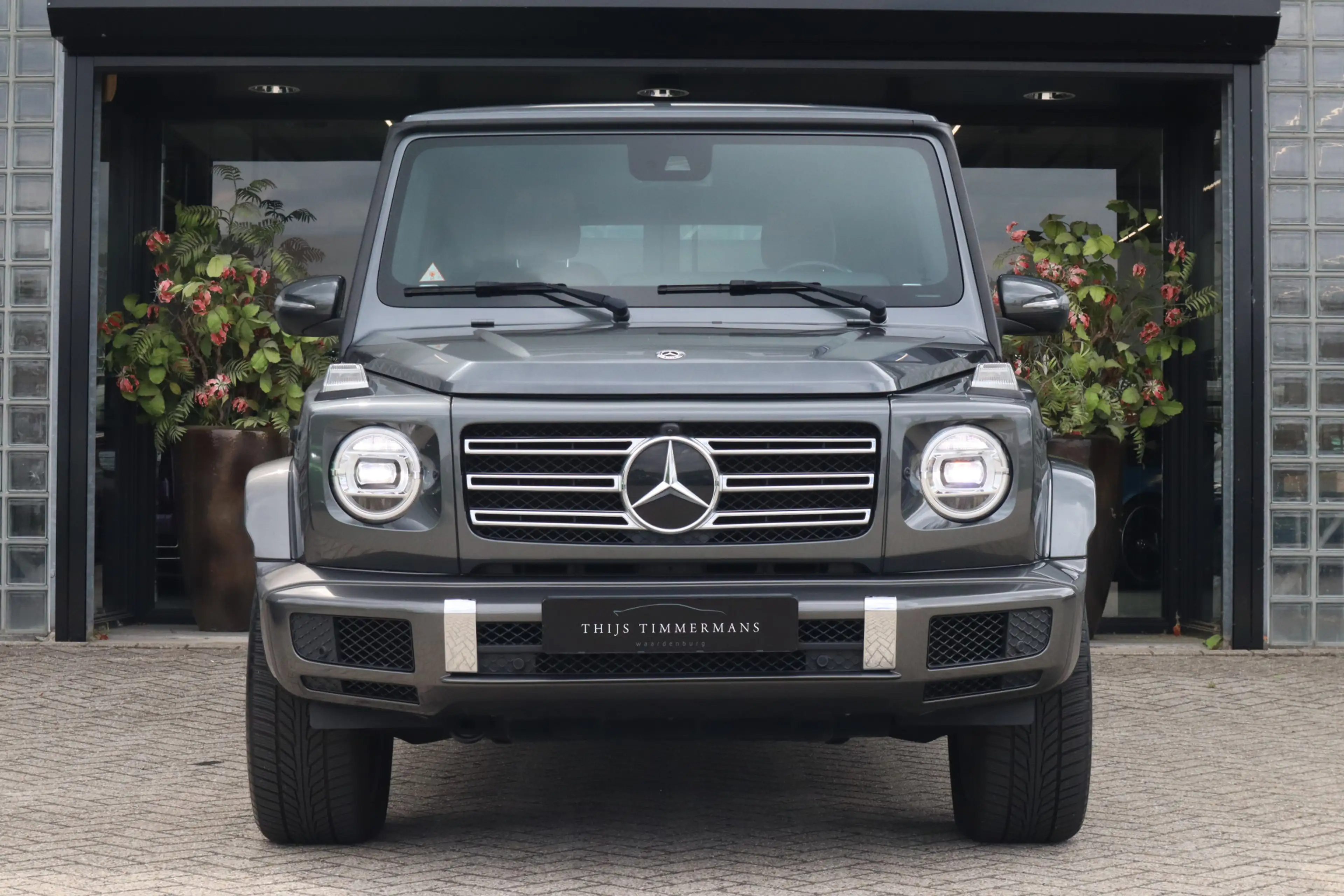 Mercedes-Benz G 500 | AMG-Line, Massage, Rij-assistentie pakket, Burme — photo 2