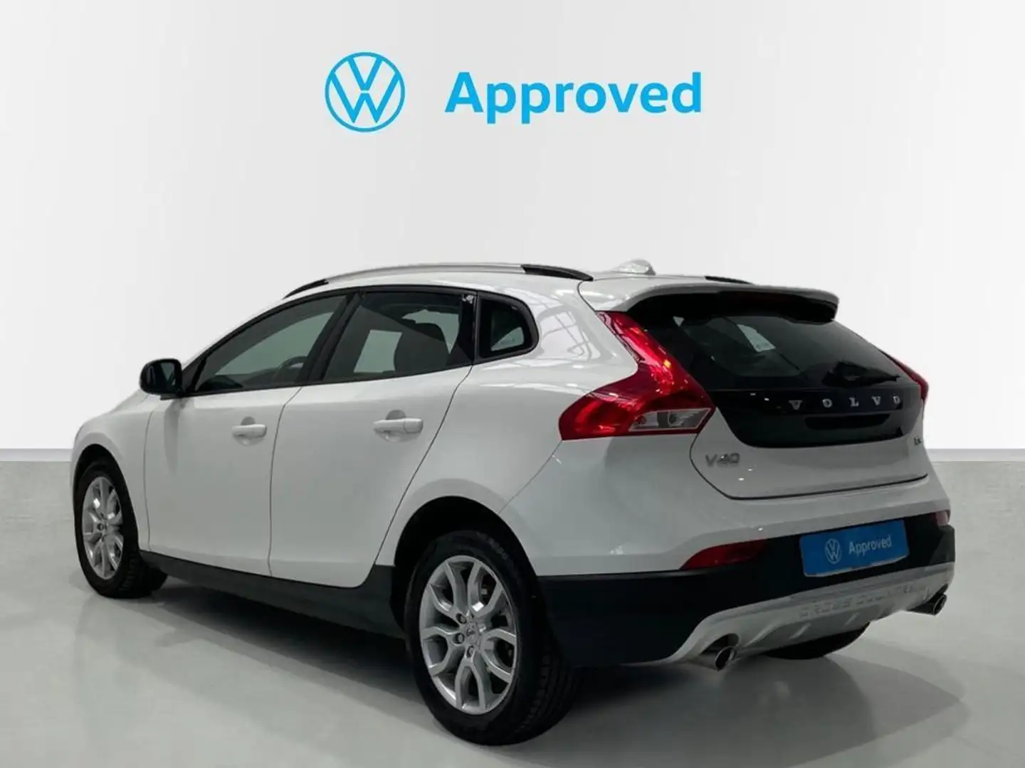 Volvo V40 Cross Country T3 Plus Aut. Weiß - 2