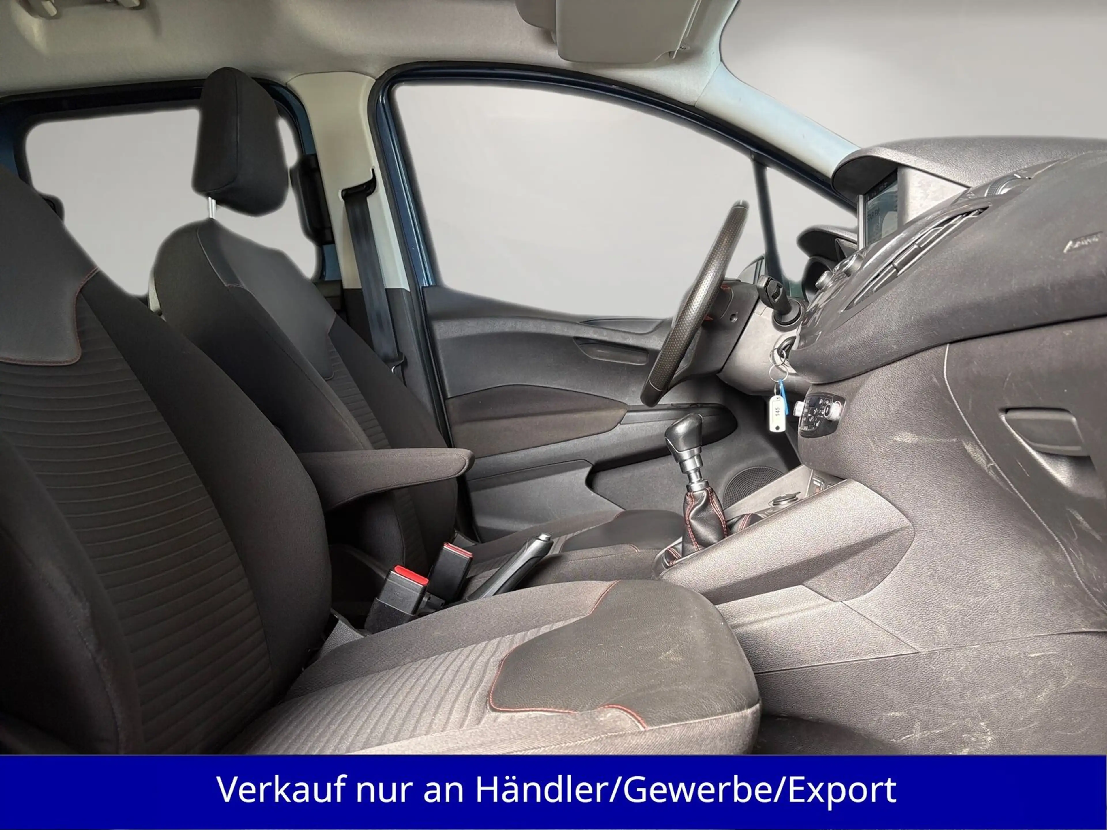 Ford Tourneo Courier 1.0 EB AAC Navi T-Leder PDC AHK — photo 14