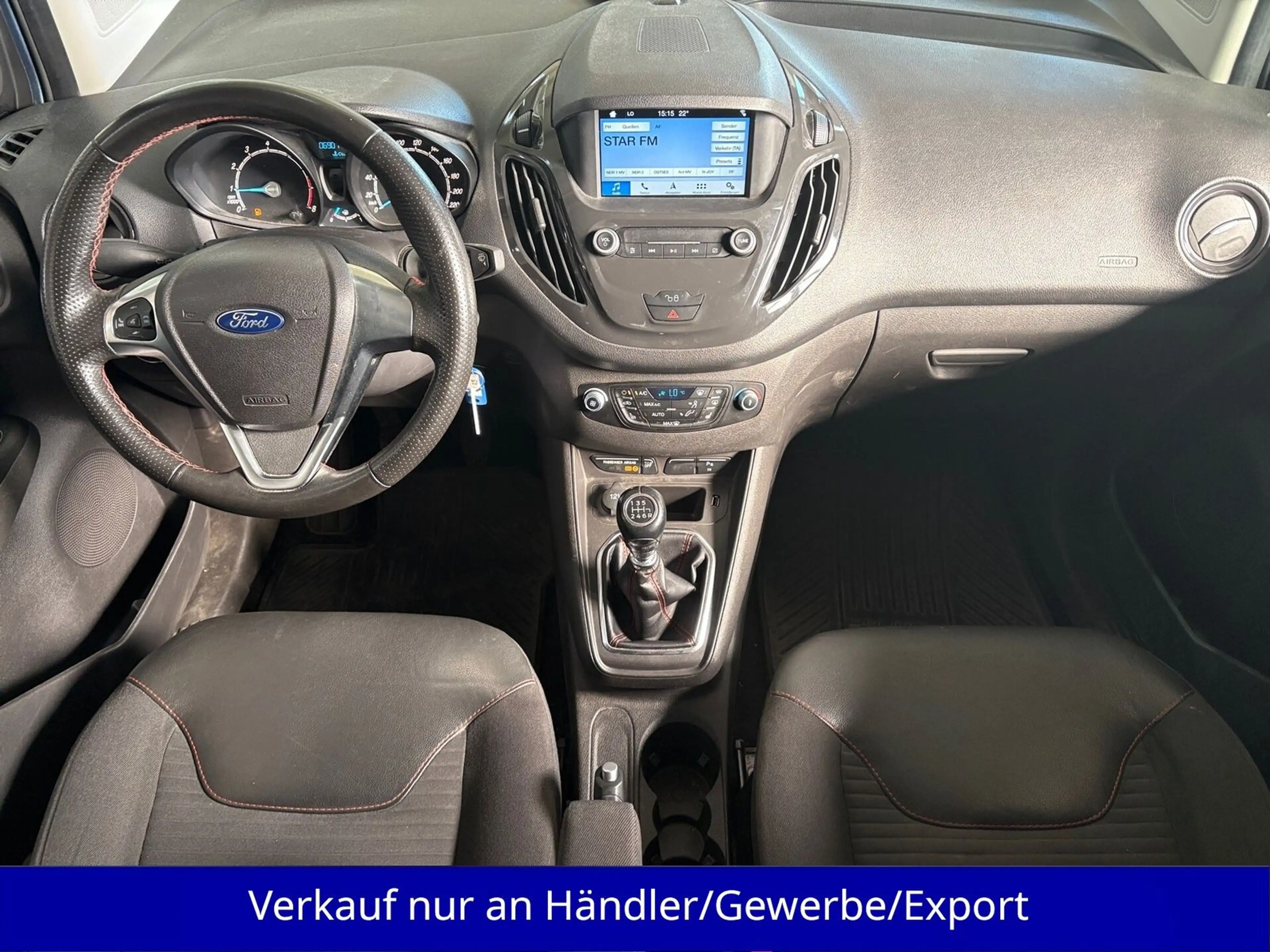Ford Tourneo Courier 1.0 EB AAC Navi T-Leder PDC AHK — photo 11