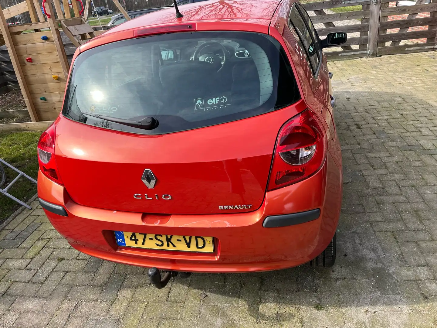 Renault Clio 1.6-16V Dynam.Luxe Rood - 2