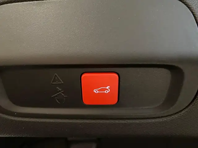 Peugeot 408 view 13