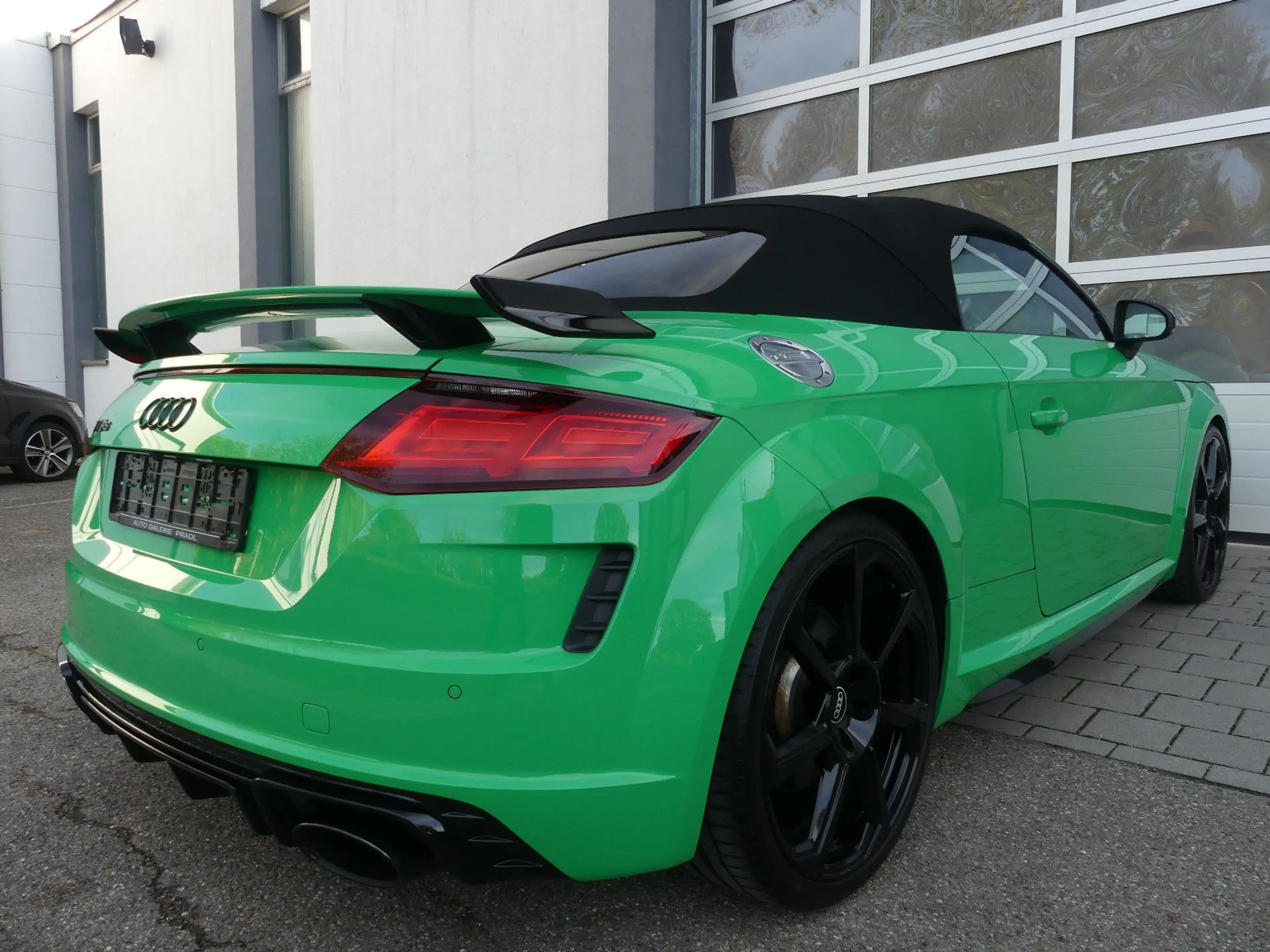 Audi TT RS Roadster/Exclusive Porsche/RS-AGA/B&O/280 — photo 11