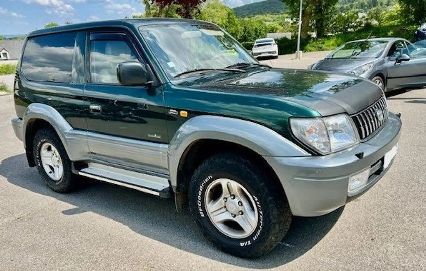 Toyota Land Cruiser KDJ 90 Full Pelle - 1