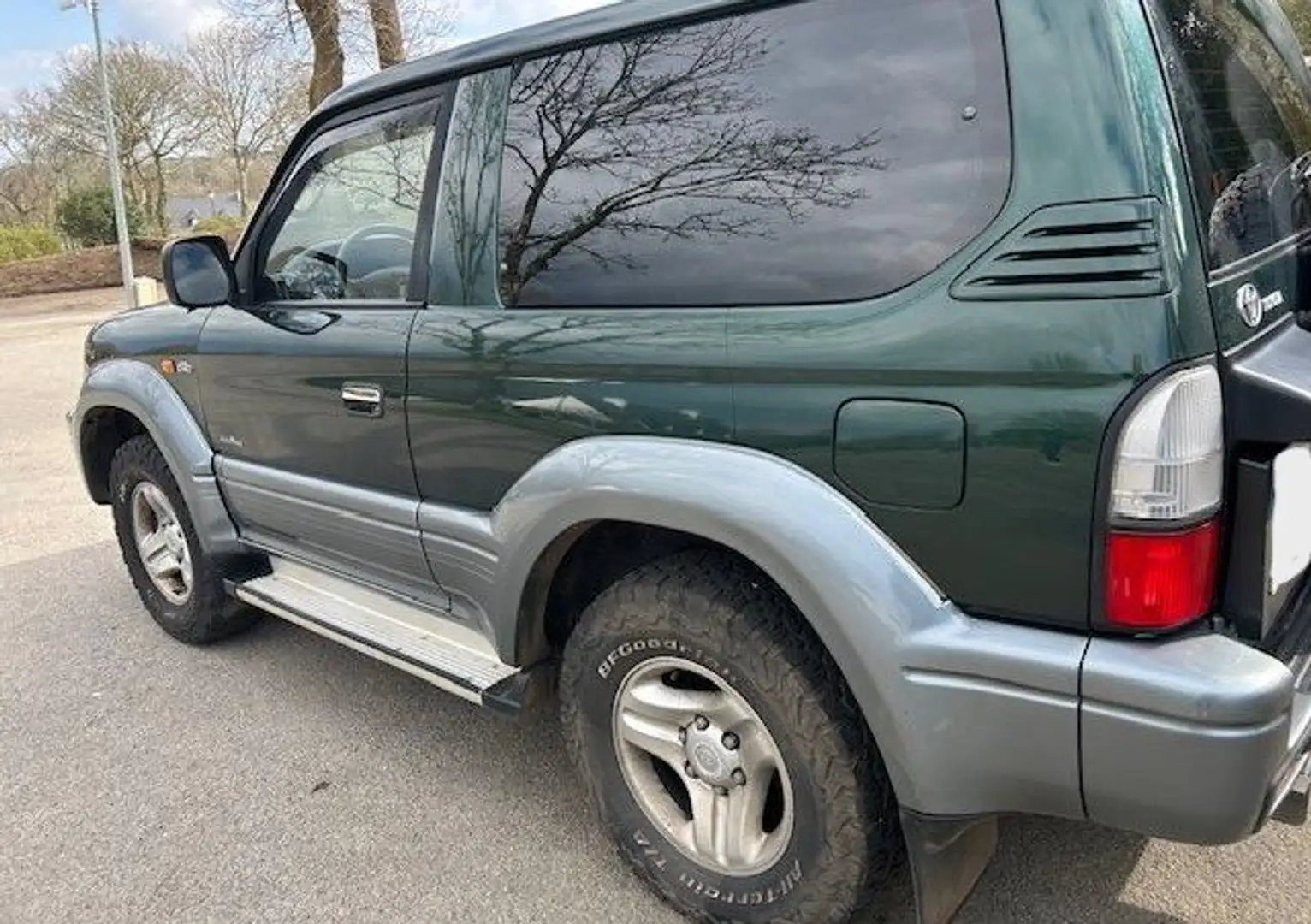 Toyota Land Cruiser KDJ 90 Full Pelle - 2