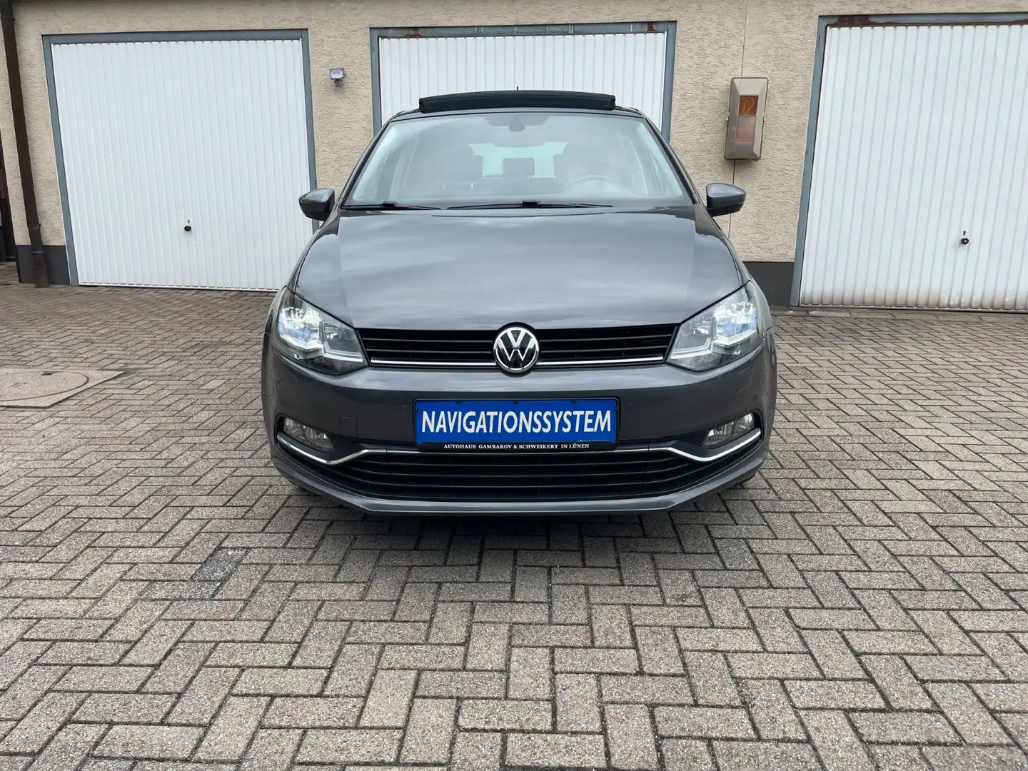 Volkswagen Polo LOUNGE PANO NAVI MEDIA XENON PDC MFL SHZ STARTST Gris - 1