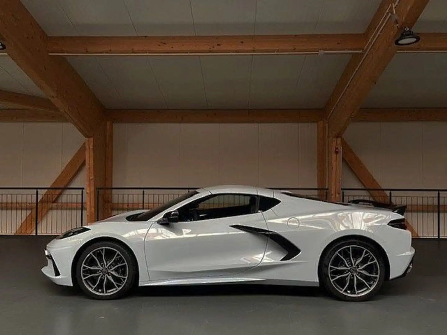 Corvette C8 Coupe 3LT Europa GEIGERCARS 3.99% Grau - 1