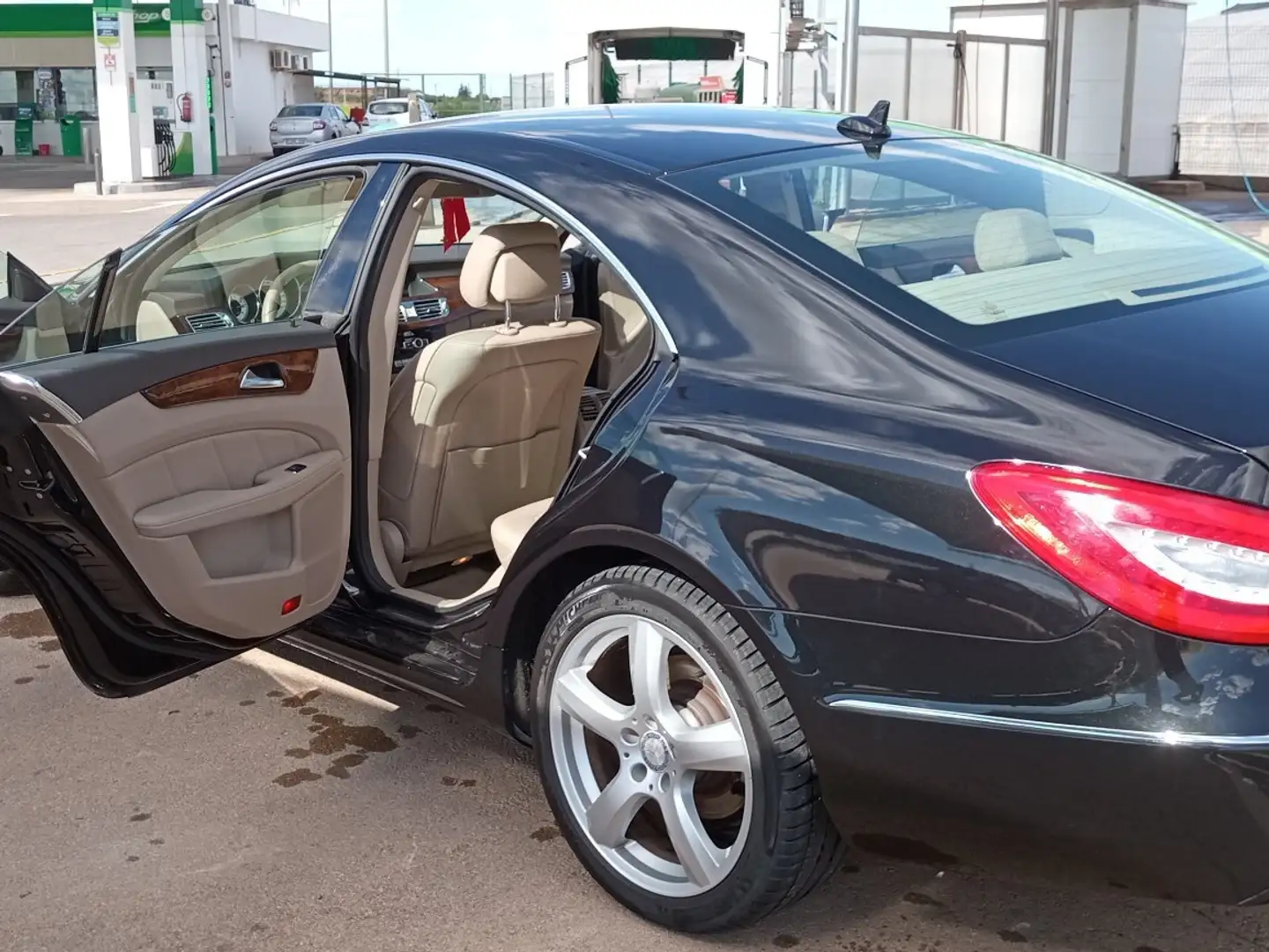 Mercedes-Benz CLS 350 350CDI BE (9.75) Aut. Negro - 2