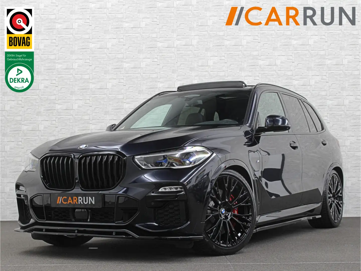BMW X5 xDrive45e M-Sport | Panorama | 360 Camera | 96% SO Zwart - 1