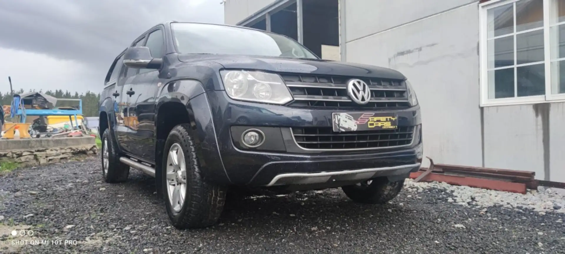 Volkswagen Amarok DCb. 2.0TDI Trend. 4M Conectable 163 Schwarz - 2