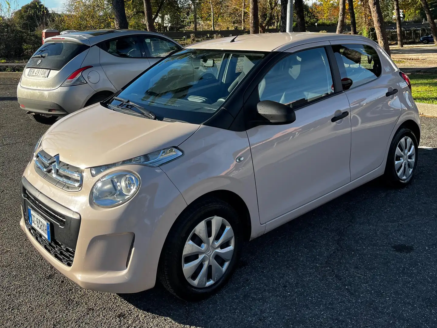 Citroen C1 C1 5p 1.0 vti Live s Beige - 2